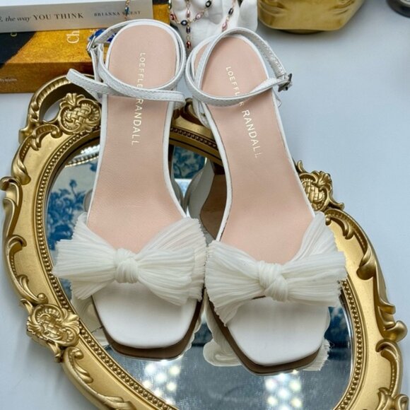 🆕 LOEFFLER RANDALL 🧿 NWOT Kimora White Pleated Bow Heel, Sz 6.5 - Picture 7 of 16